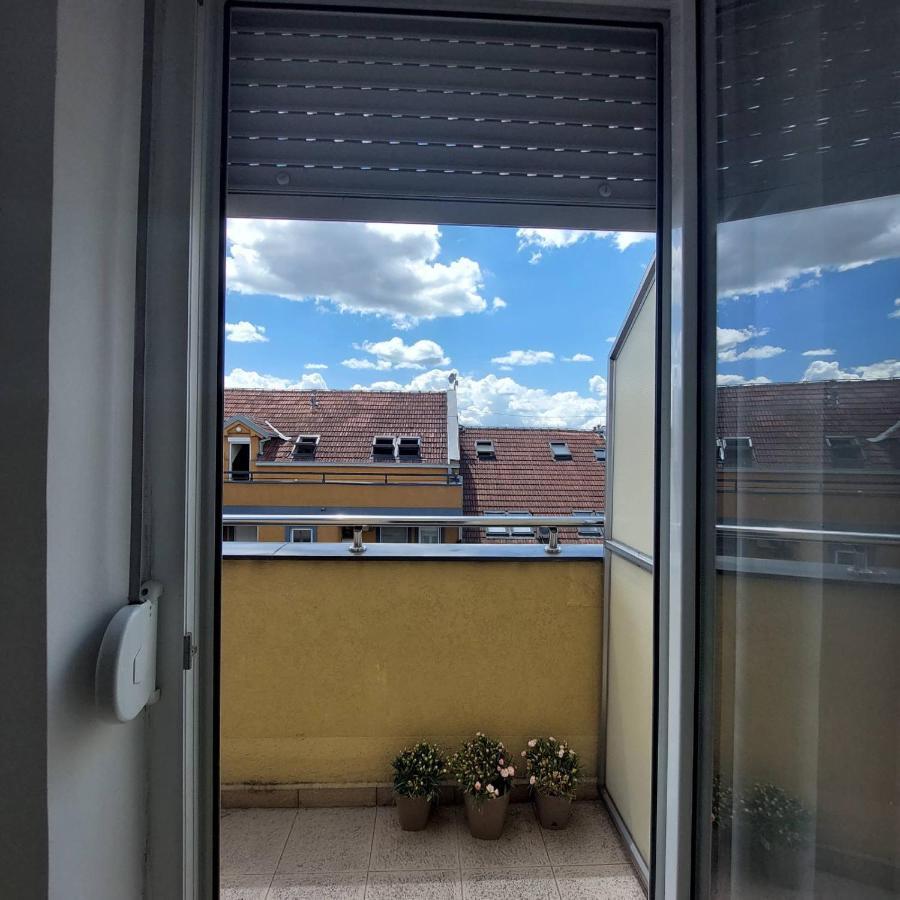 Apartamento Soul Stan Na Dan Novi Sad Exterior foto